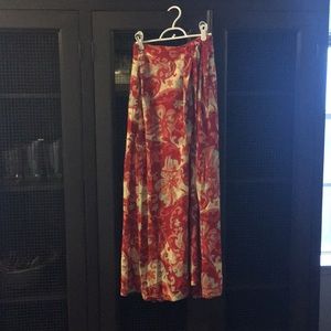 Free people maxi skirt 💥💥PRICE FIRM💥💥